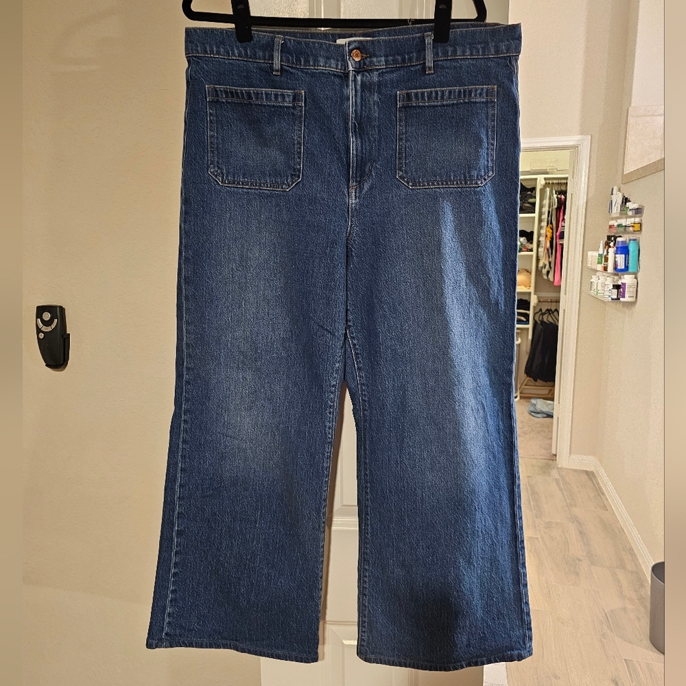 Loft Wide Leg Jeans with front pockets